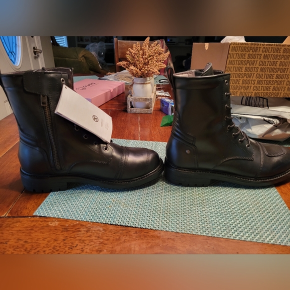 Riding Boots - Picture 3 of 7